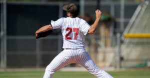 pitcher shoulder stretches